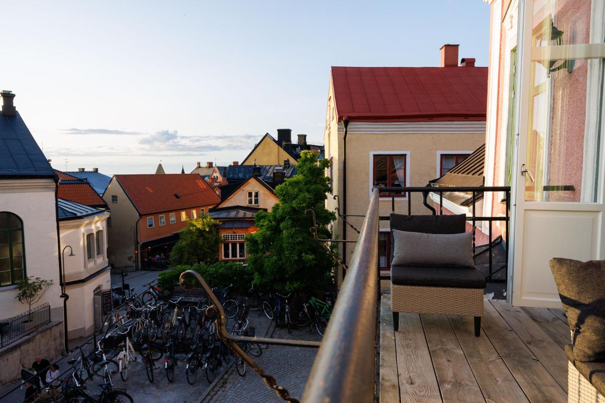 Adelsgatan Apartments Visby Innerstad Exterior photo